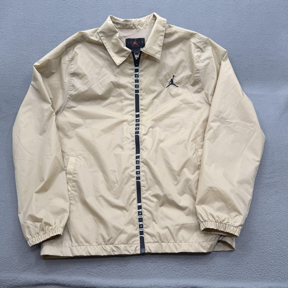 Jordan Coach Jacket Mens XL Beige Nylon Mesh Lined Full Zip Windbreaker Nike